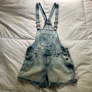 NWOT Forever 21 Overall Shorts